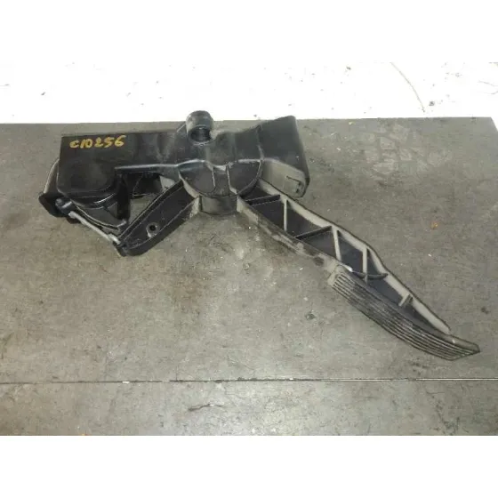 Potenciometro Pedal para Mercedes-Benz Clase B (W245)