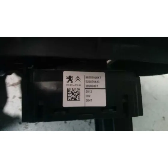 Mando Elevalunas Trasero Derecho para Citroën C4 Lim.