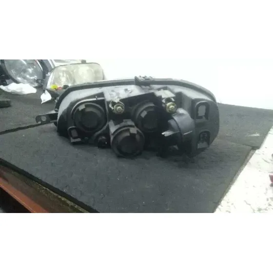 Faro Derecho para Fiat Punto Berlina (188)
