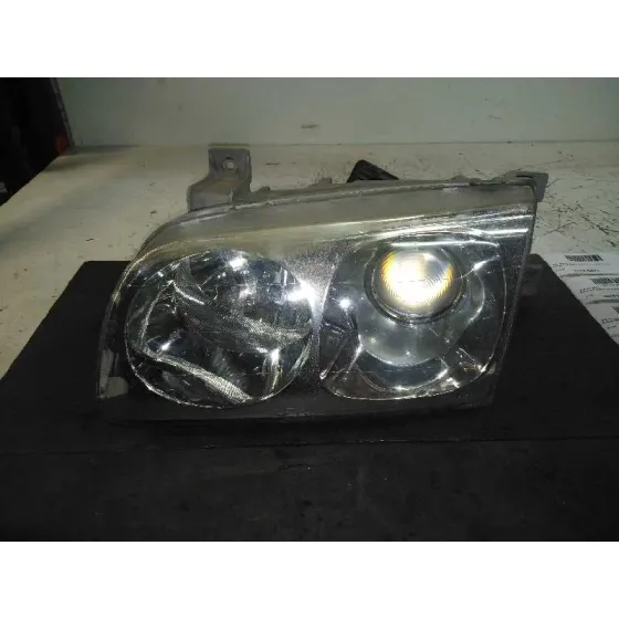 Faro Izquierdo para Hyundai Trajet (Fo)