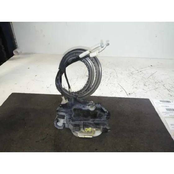 Cerradura Puerta Delantera Derecha para Mitsubishi Colt Berlina 5 (Z30A)