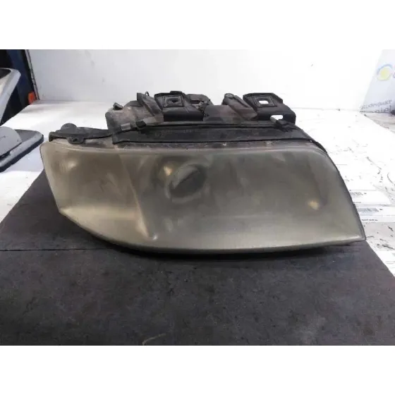 Faro Derecho para Audi A6 Berlina (4B2)