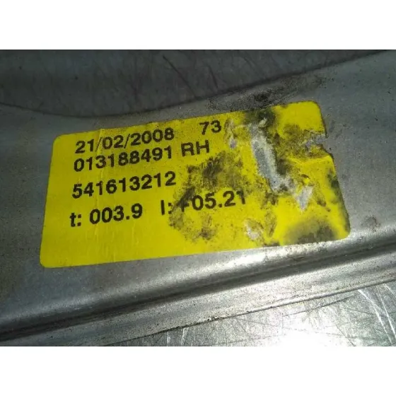 Elevalunas Delantero Izquierdo para Opel Corsa D