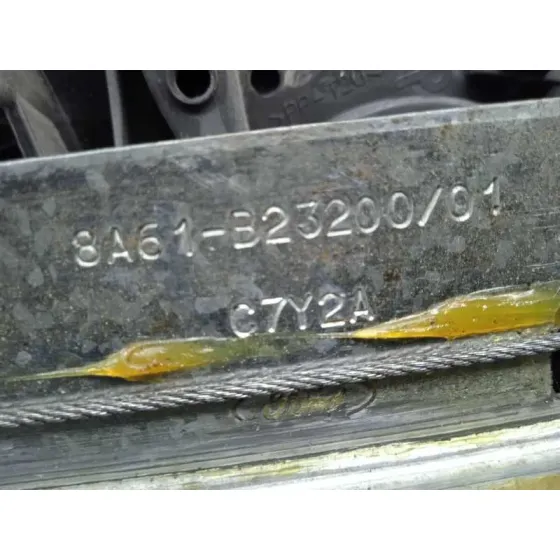 Elevalunas Delantero Derecho para Ford Fiesta (Cb1)