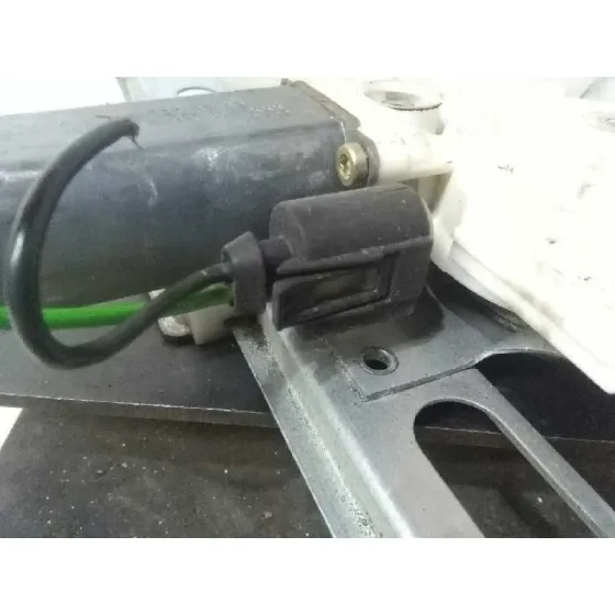Elevalunas Delantero Izquierdo para Mercedes-Benz Clase A (W168)