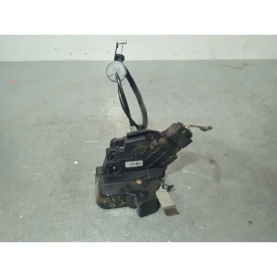 Cerradura Puerta Trasera Derecha para Ford Focus Berlina (Cap)