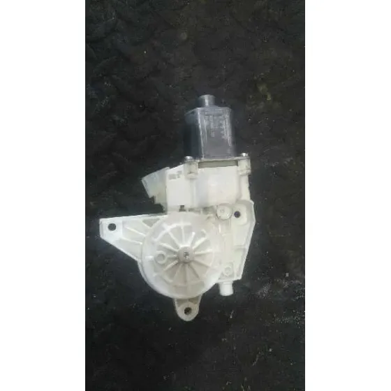 Motor Elevalunas Delantero Derecho para Mercedes-Benz Clase Gla (W156)