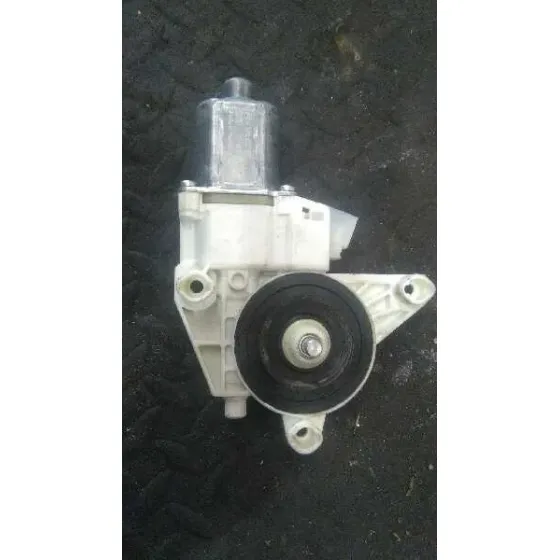 Motor Elevalunas Delantero Derecho para Mercedes-Benz Clase Gla (W156)