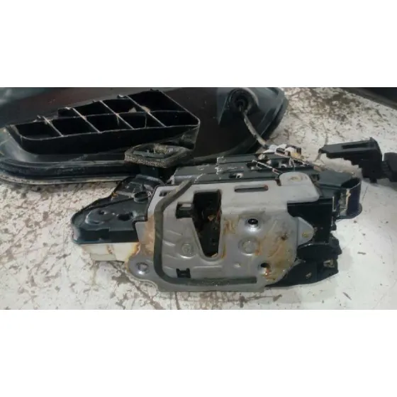 Cerradura Puerta Delantera Izquierda para Volkswagen Polo (6C1)