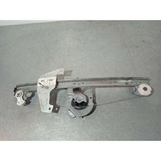 Elevalunas Delantero Derecho para Toyota Aygo (Kgb/Wnb)