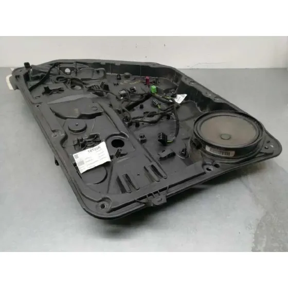 Elevalunas Delantero Derecho para Mercedes-Benz Clase B (W246)