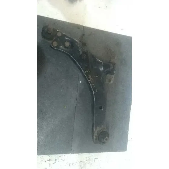 Brazo Suspension Inferior Delantero Izquierdo para Hyundai Trajet (Fo)