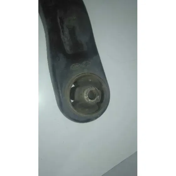 Brazo Suspension Inferior Delantero Izquierdo para Kia Carens ( )