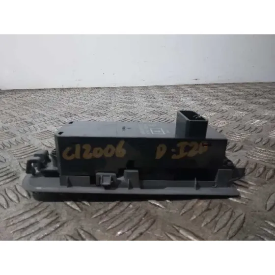 Mando Elevalunas Delantero Izquierdo para Mitsubishi Colt Berlina 5 (Z30A)