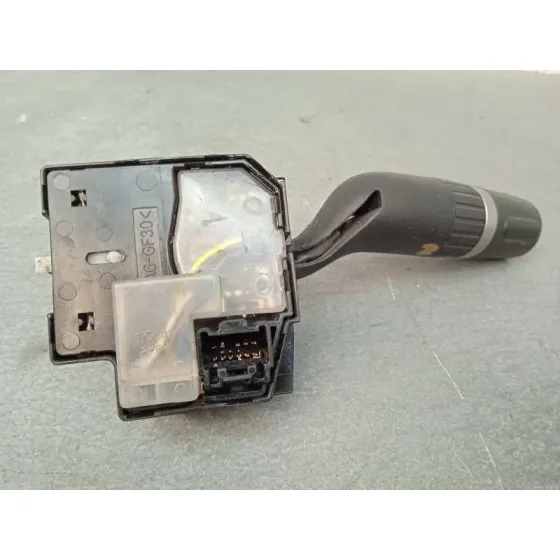 Mando Luces para Mazda 3 Lim. (Bl)