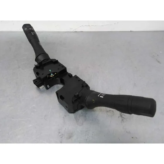 Mando Multifuncion para Nissan Juke (F15)