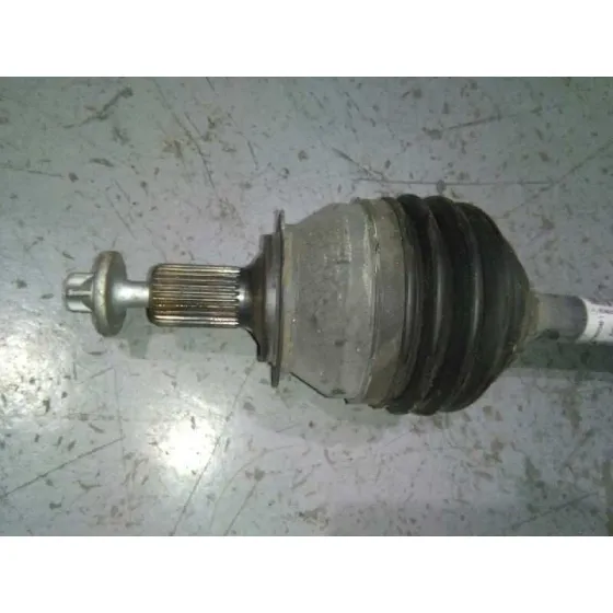 Transmision Delantera Izquierda para Mercedes-Benz Clase Gla (W156)