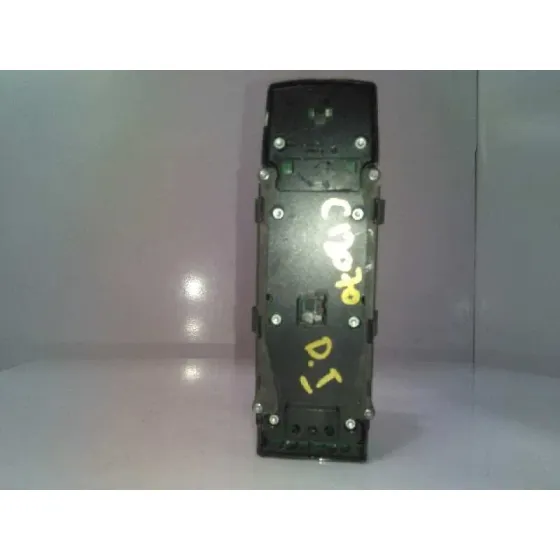 Mando Elevalunas Delantero Izquierdo para Mercedes-Benz Clase Gla (W156)