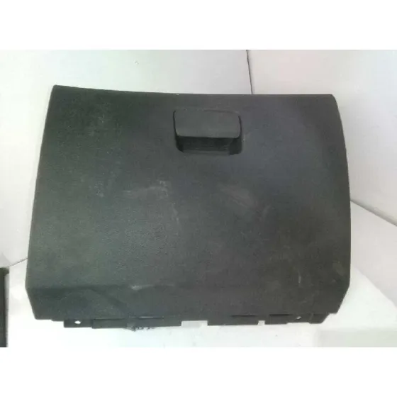 Guantera para Mercedes-Benz Clase Gla (W156)