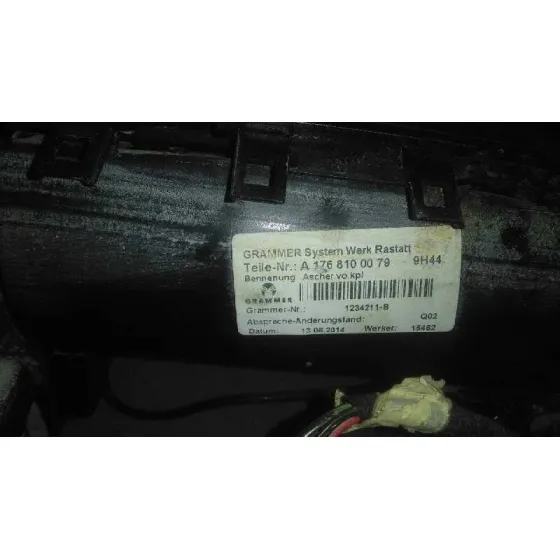 Apoyabrazos Central para Mercedes-Benz Clase Gla (W156)