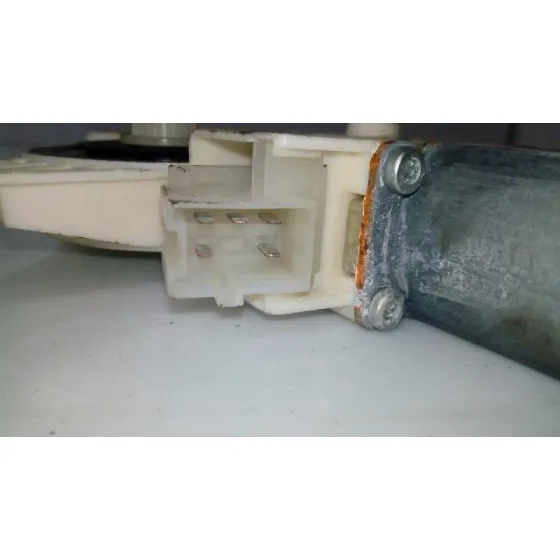 Motor Elevalunas Delantero Derecho para Mercedes-Benz Clase Gla (W156)