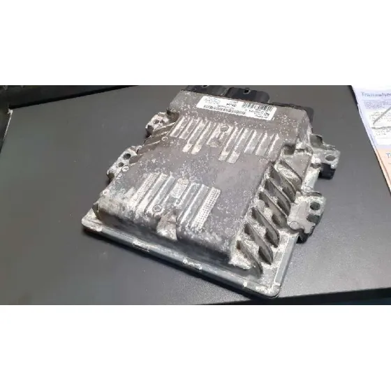 Centralita Motor Uce para Ford Focus Lim. (Cb8)