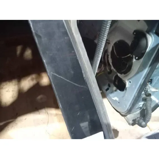 Puerta Delantera Derecha para Peugeot 607 (S1)