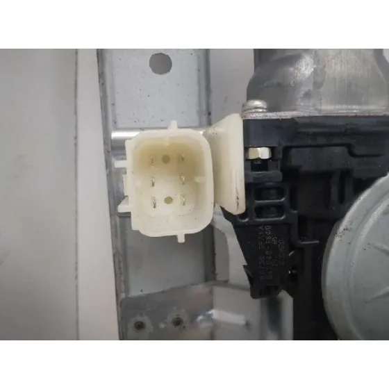 Elevalunas Delantero Izquierdo para Nissan Micra V (K14)