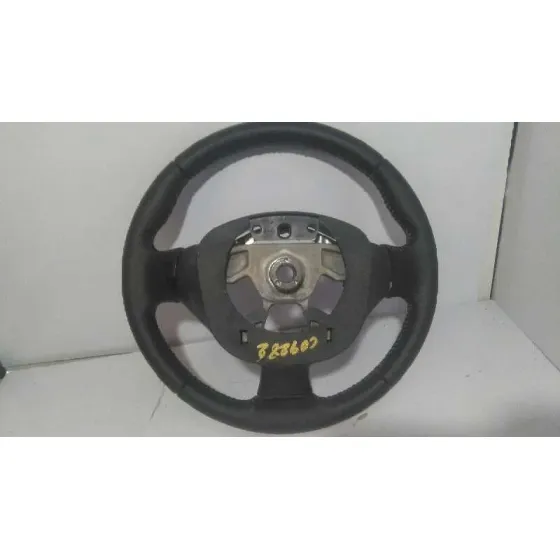 Volante para Nissan Juke (F15)