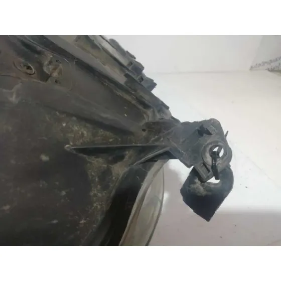 Faro Izquierdo para Peugeot 607 (S1)