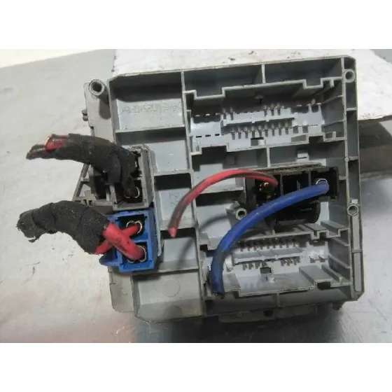 Caja Reles / Fusibles para Alfa Romeo 147 (190)