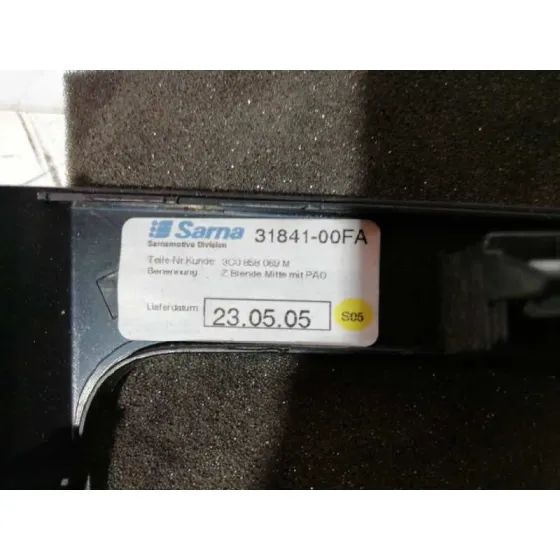 Consola Central para Volkswagen Passat Berlina (3C2)
