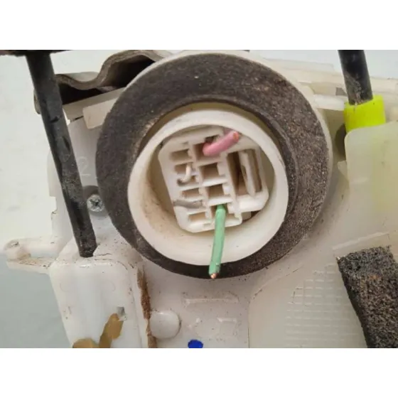 Cerradura Puerta Trasera Derecha para Toyota Prius (Nhw30)