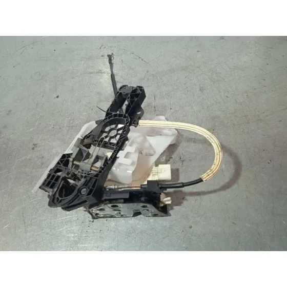 Cerradura Puerta Trasera Derecha para Volkswagen Passat Variant (365)
