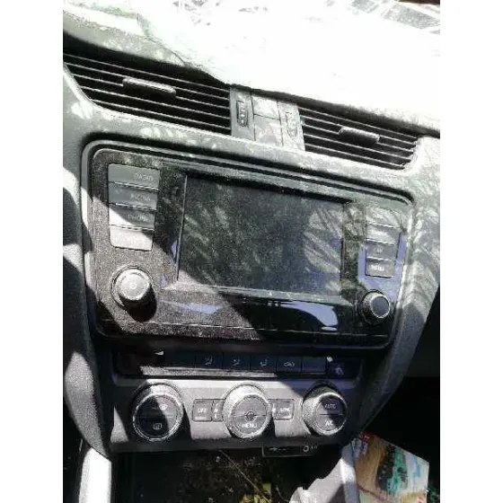 Sistema Audio / Radio Cd para Skoda Octavia Lim. (5E3)