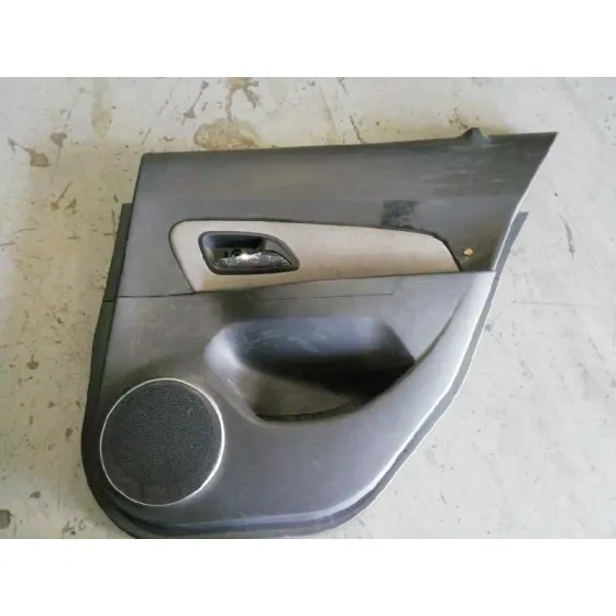 Guarnecido Puerta Trasera Derecha para Chevrolet Cruze