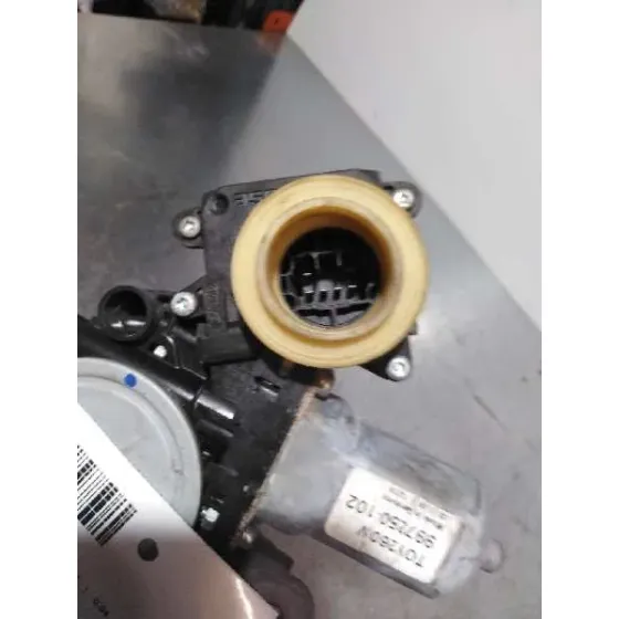Elevalunas Trasero Derecho para Toyota Corolla Verso (R1)