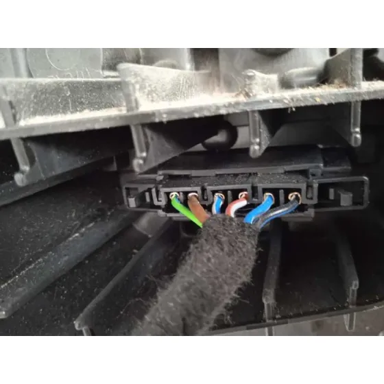 Piloto Trasero Derecho para Skoda Octavia Lim. (5E3)