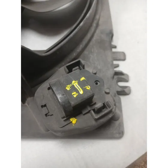Electroventilador para Nissan Micra (K12E)