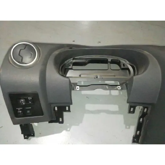 Salpicadero para Nissan Qashqai (J10)