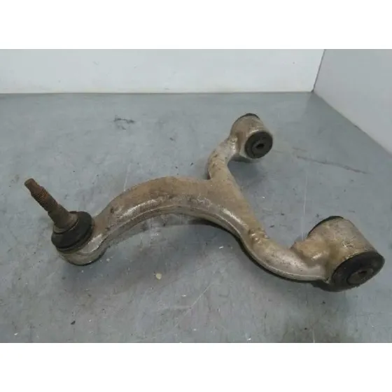 Brazo Suspension Superior Delantero Derecho para Mercedes-Benz Clase M (W163)