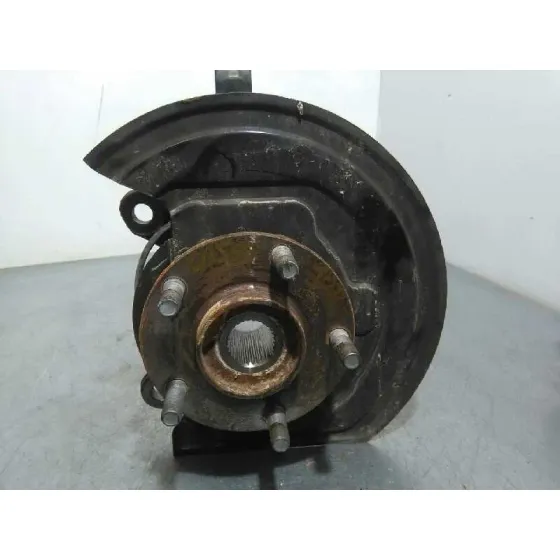 Mangueta Delantera Izquierda para Nissan Pulsar (C13)