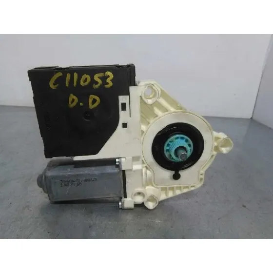 Motor Elevalunas Delantero Derecho para Seat Leon (1P1)