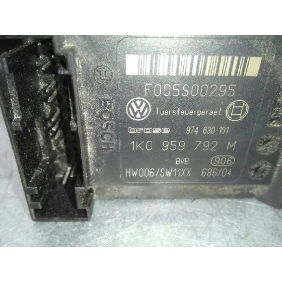 Motor Elevalunas Delantero Derecho para Seat Leon (1P1)