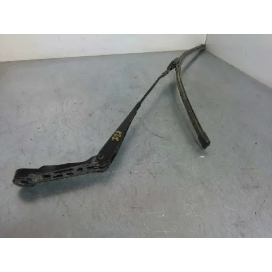 Brazo Limpia Delantero Izquierdo para Nissan Pulsar (C13)