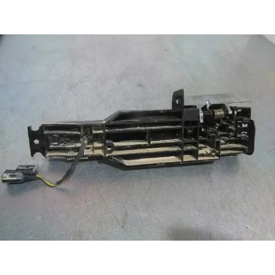 Maneta Exterior Delantera Derecha para Nissan Pulsar (C13)