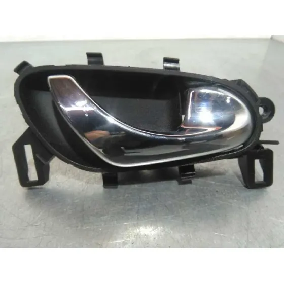 Maneta Interior Delantera Derecha para Nissan Pulsar (C13)