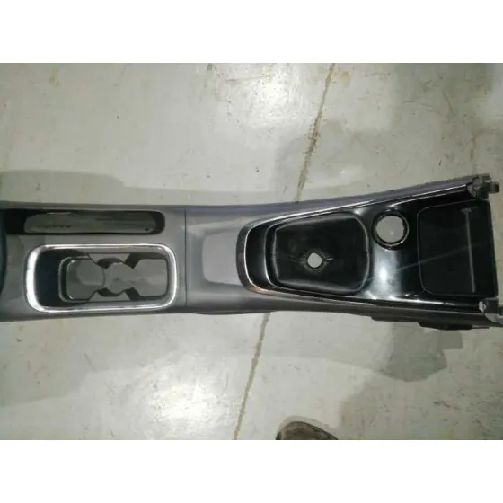 Consola Central para Nissan Pulsar (C13)