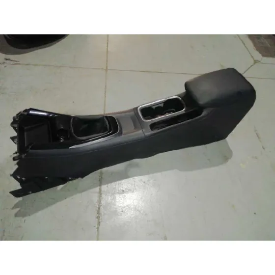 Consola Central para Nissan Pulsar (C13)
