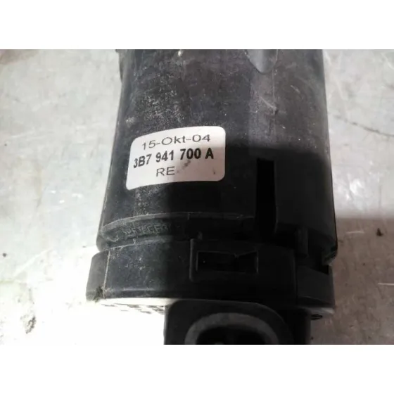 Faro Antiniebla Derecho para Volkswagen Passat Berlina (3B3)